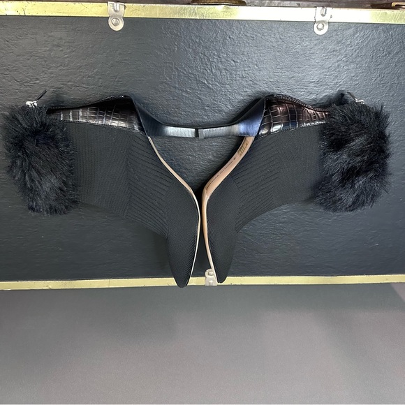 ADRIENNE VITTADINI Nano Cuff Stretch Cozy Faux Fur Booties - Picture 8 of 13